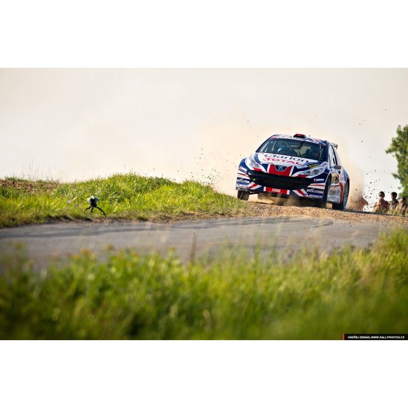 Guy Wilks - Peugeot 207 S2000 - Rally Barum 2011